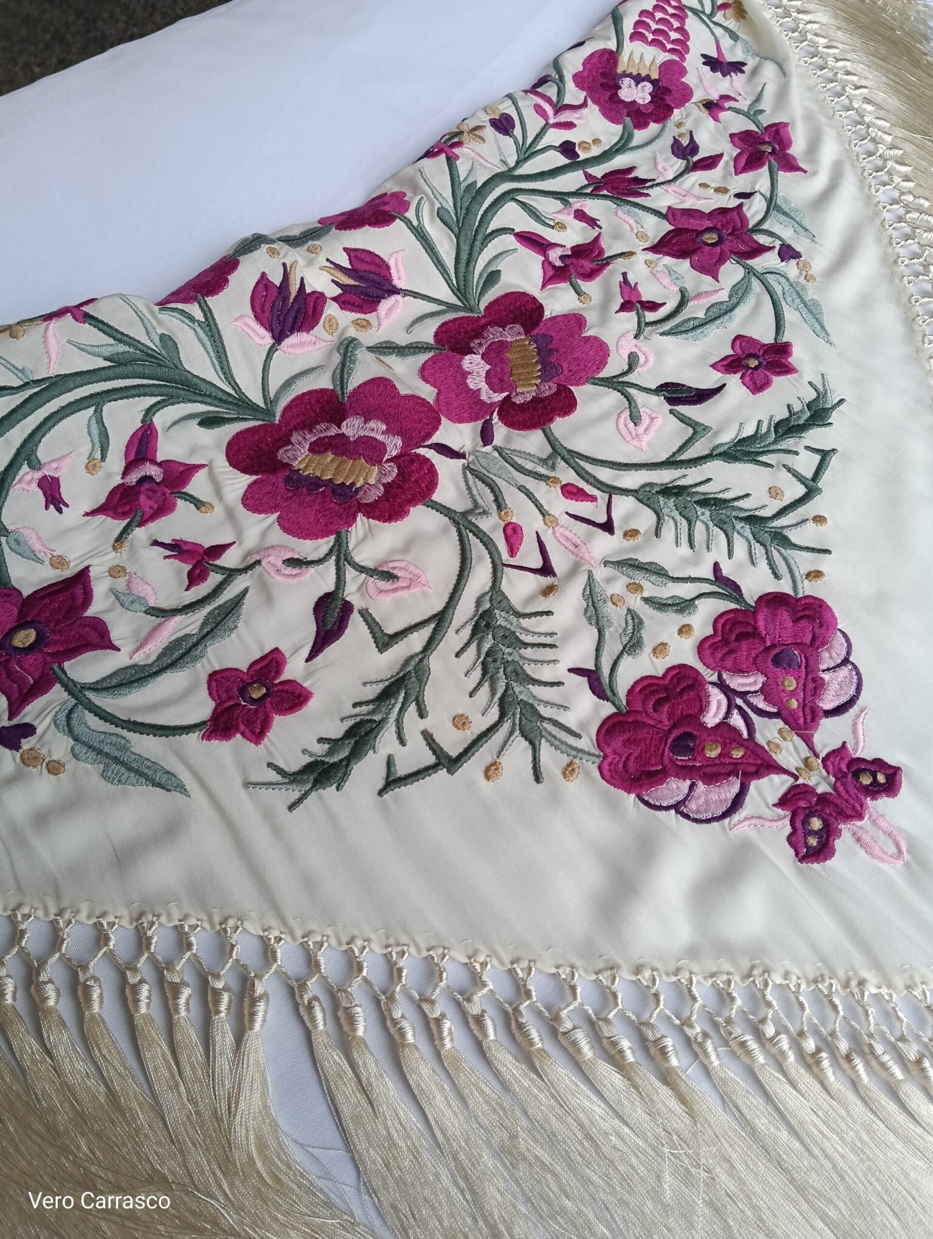 Mantón Zambra marfil - 1