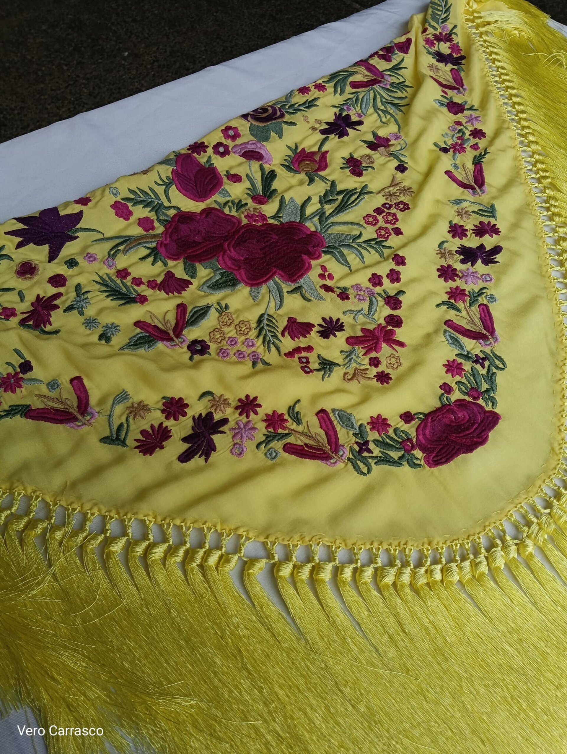 Mantón Soleá amarillo - 1